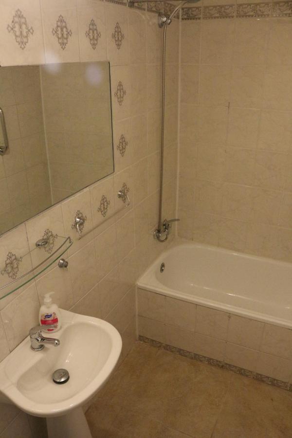 Hostal Ochen بونتا أريناس المظهر الخارجي الصورة