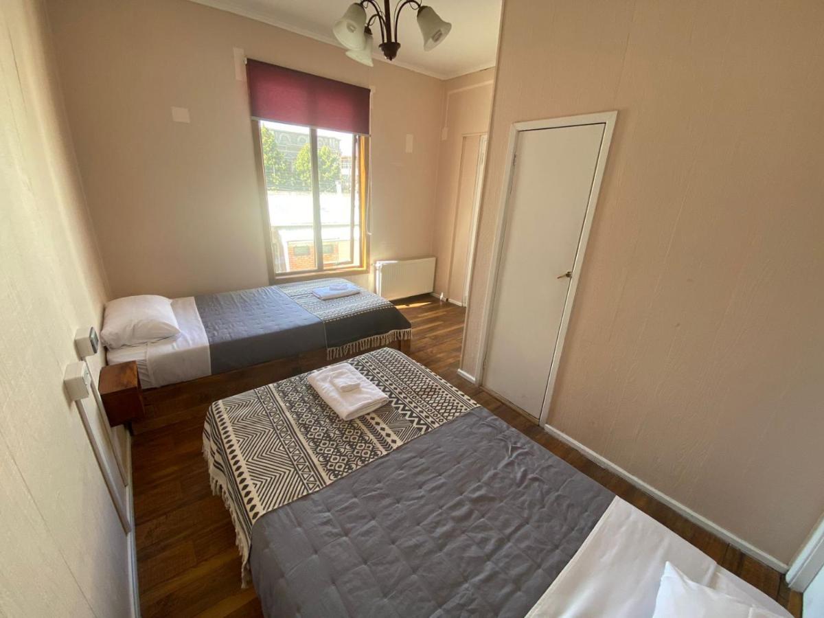 Hostal Ochen بونتا أريناس المظهر الخارجي الصورة