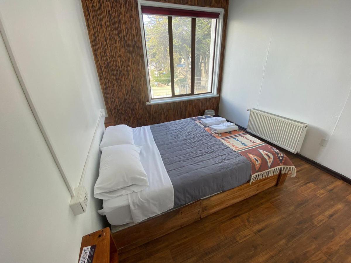 Hostal Ochen بونتا أريناس المظهر الخارجي الصورة