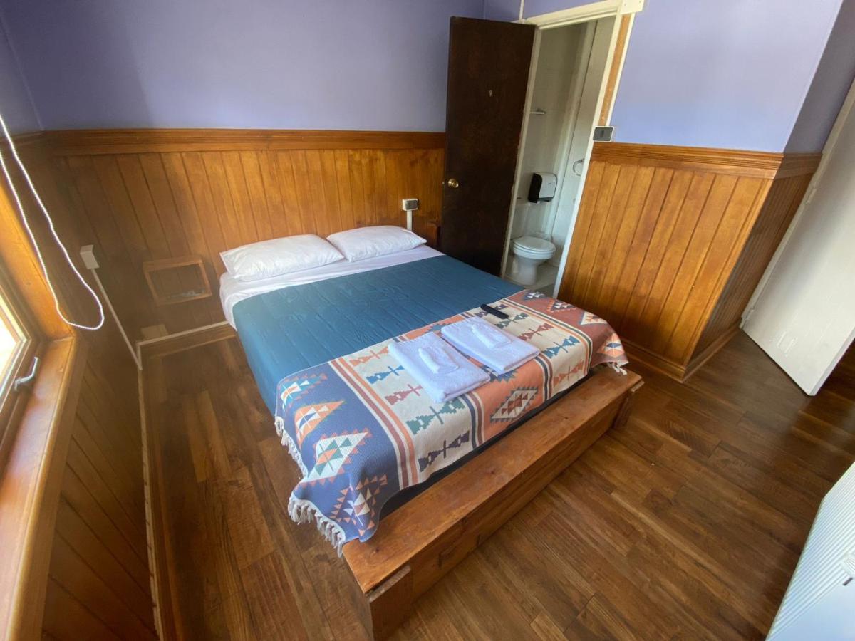 Hostal Ochen بونتا أريناس المظهر الخارجي الصورة