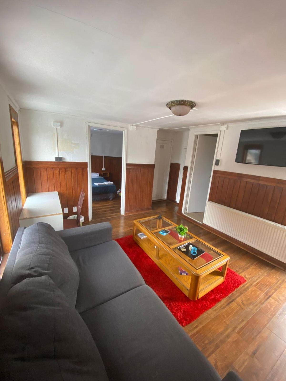 Hostal Ochen بونتا أريناس المظهر الخارجي الصورة