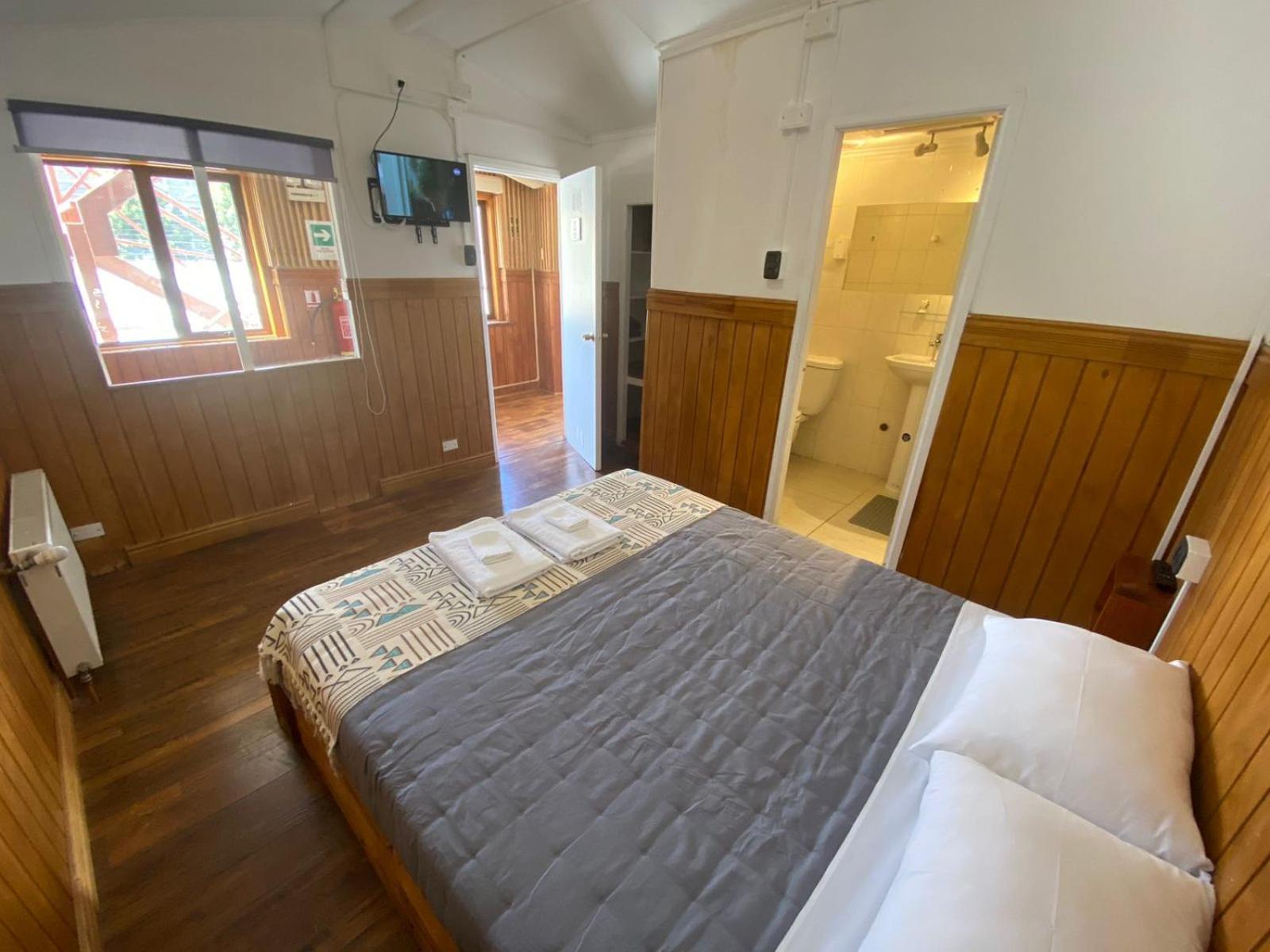 Hostal Ochen بونتا أريناس المظهر الخارجي الصورة
