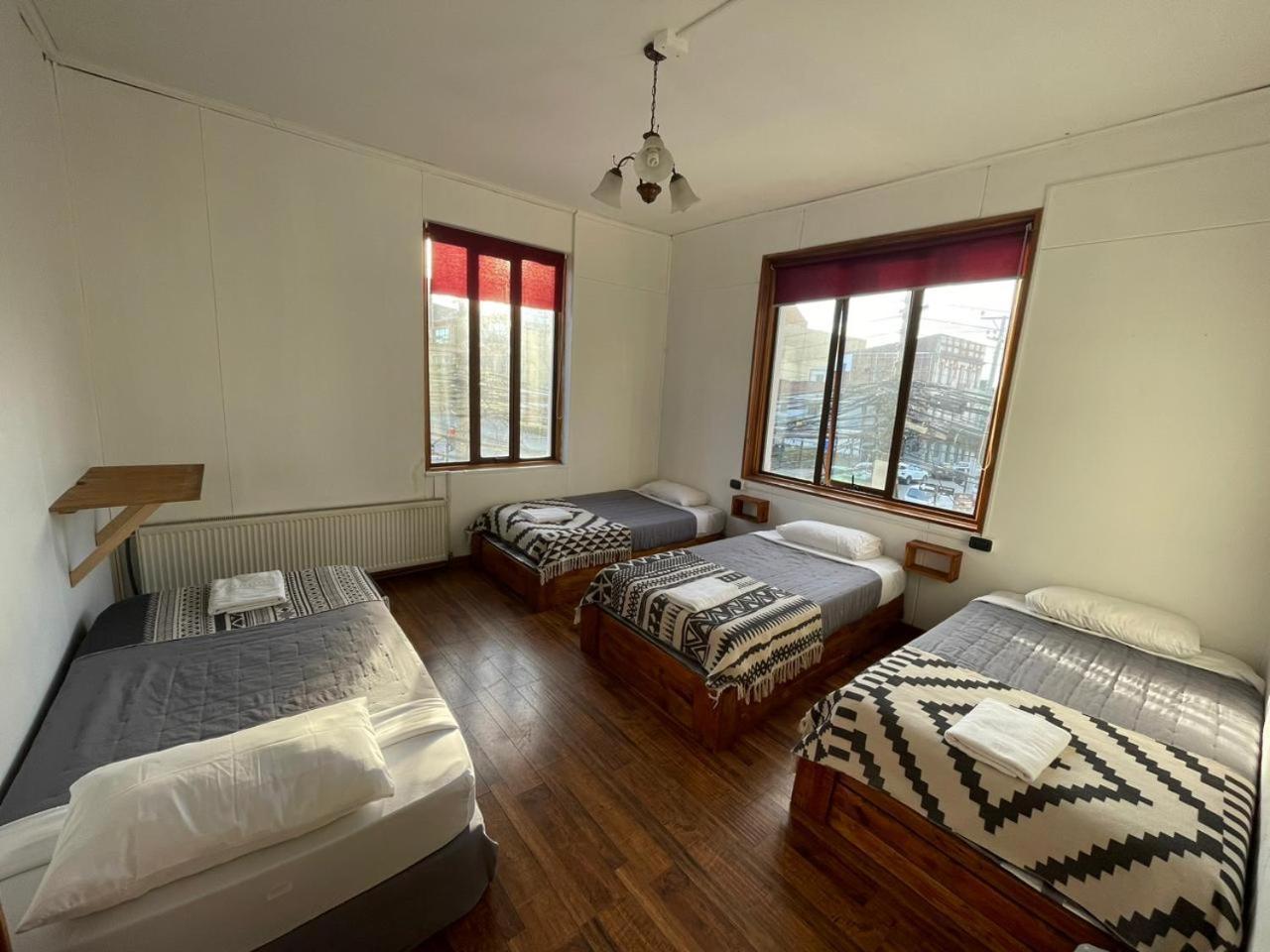 Hostal Ochen بونتا أريناس المظهر الخارجي الصورة