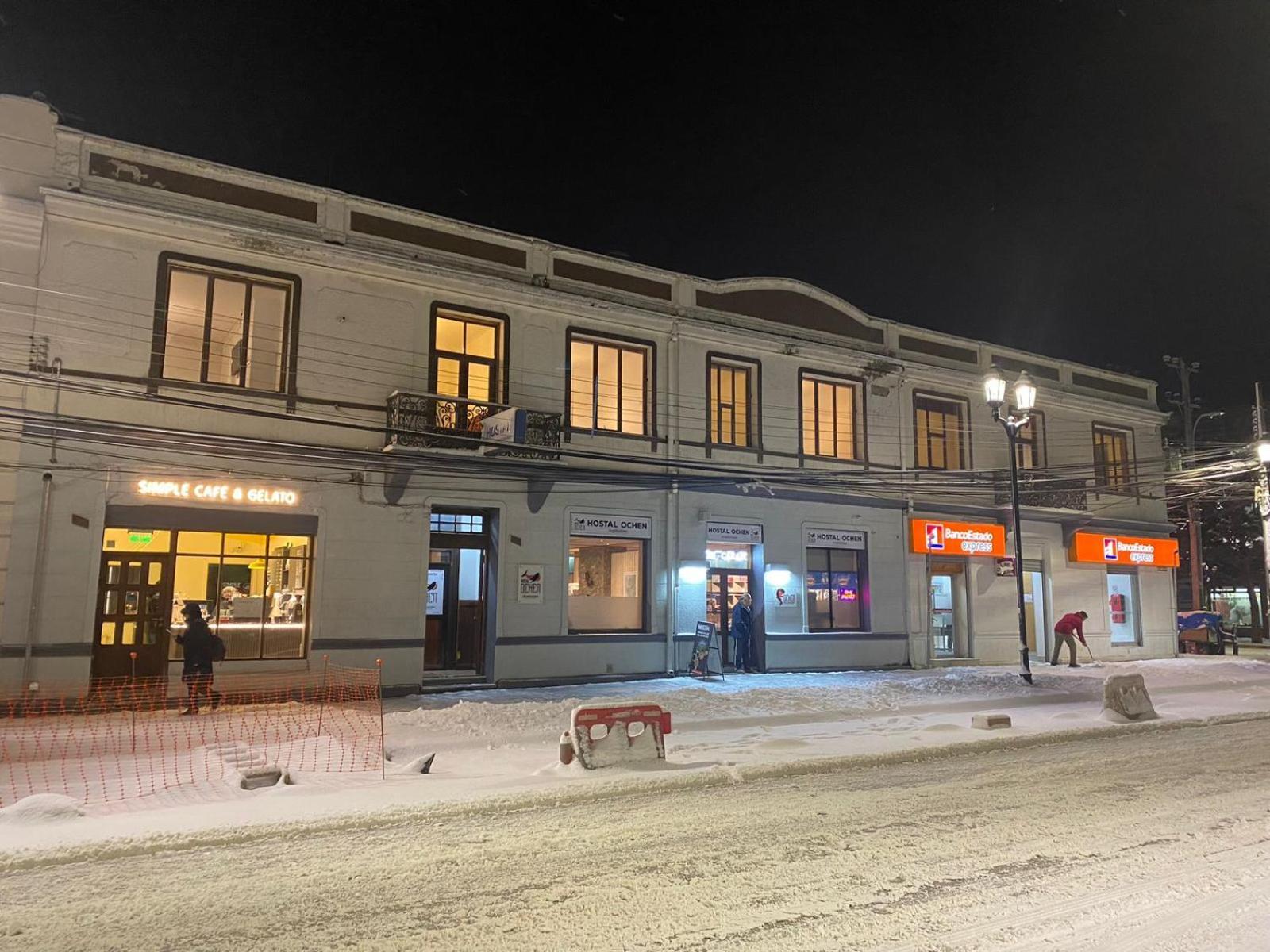 Hostal Ochen بونتا أريناس المظهر الخارجي الصورة